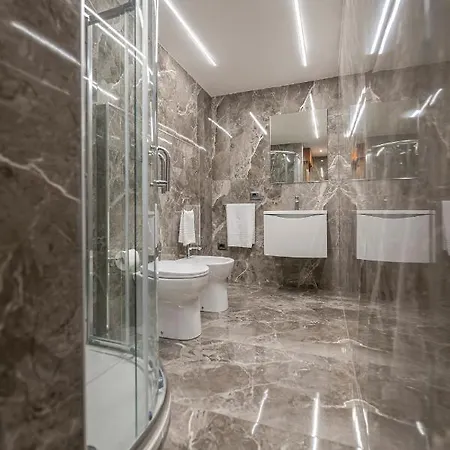 Domus Aurea Bed & Breakfast