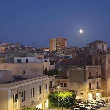 Domus Aurea Bed & Breakfast *