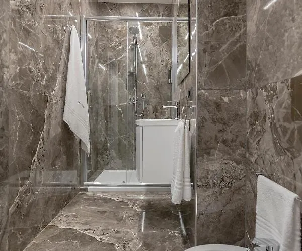Domus Aurea 3*